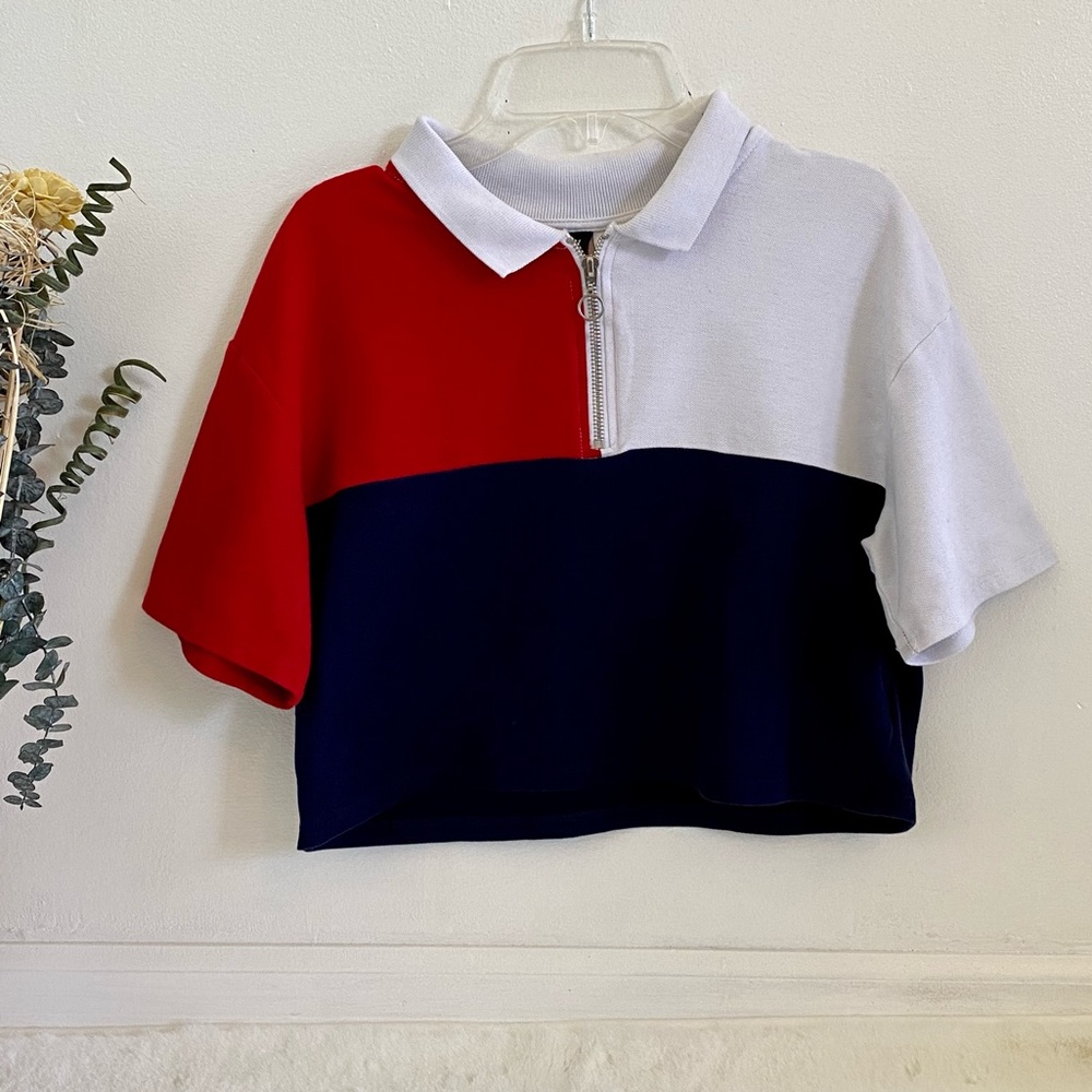 H&M | Divided | Zip Crop Top